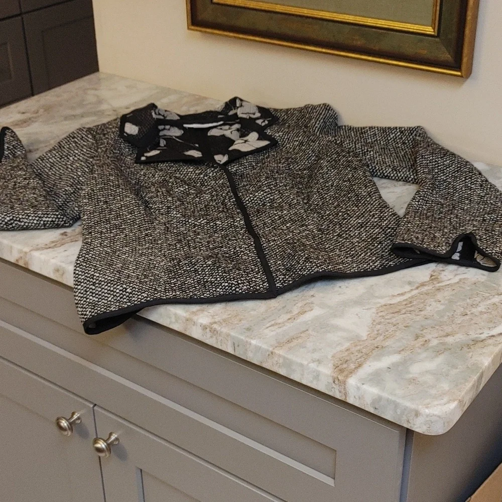 VTG Garfield Marks Tweed Blazer Grosgrain Trim Black and Tan Size 4